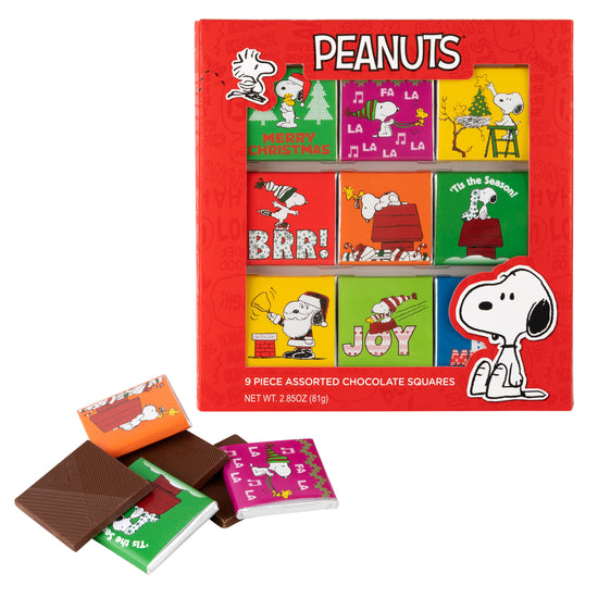 A Very Snoopy Christmas - Peanuts® 9pc Christmas Tile Gallery